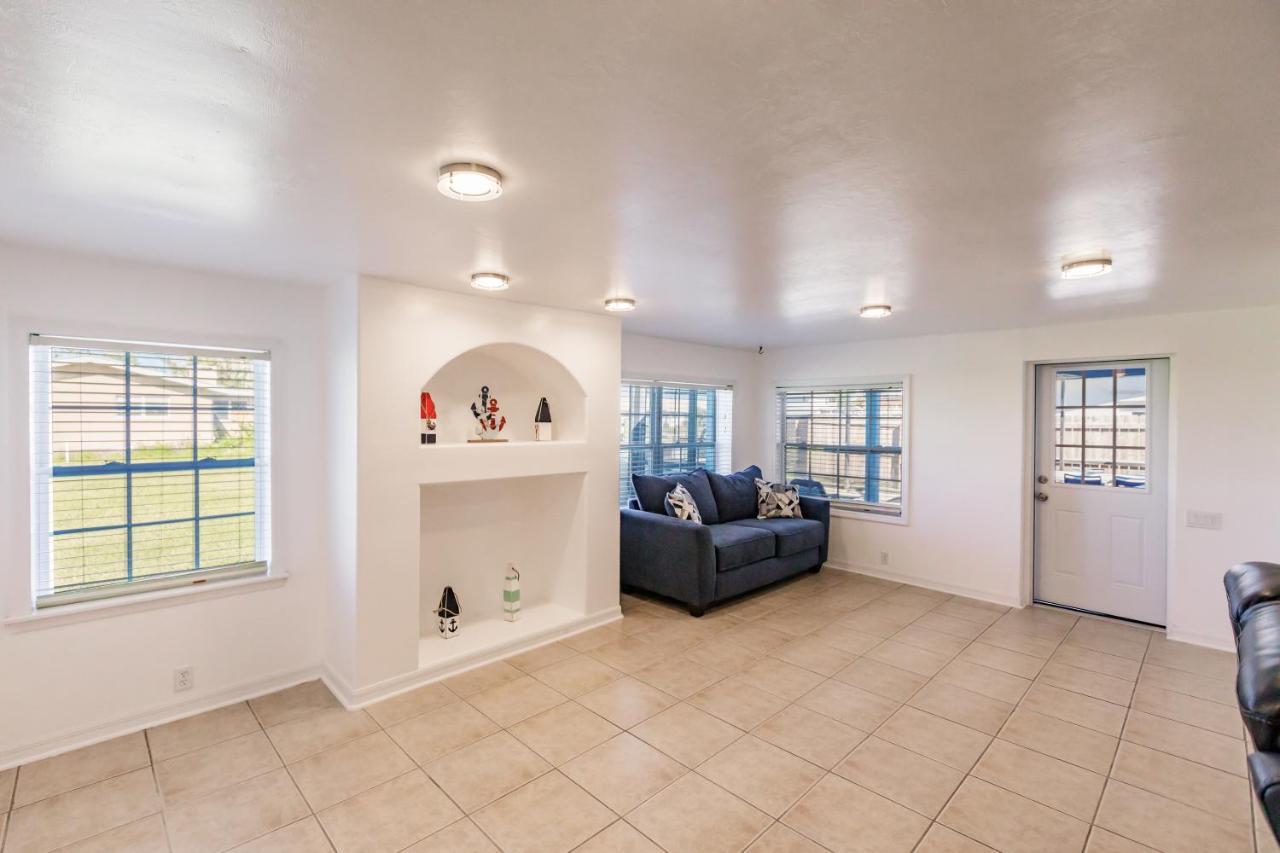 New! Dock Canal Family Home W/Pool & Gulf Access! North Fort Myers Dış mekan fotoğraf