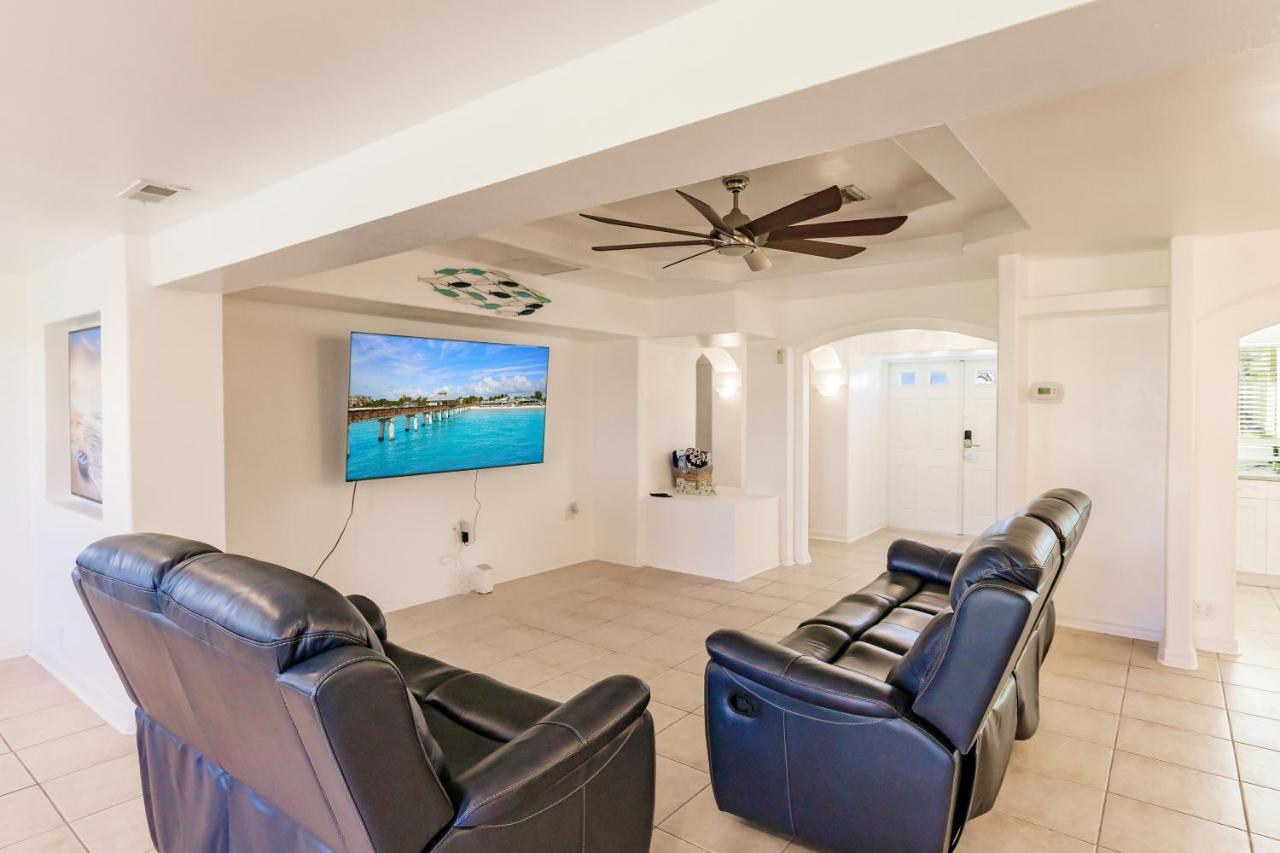New! Dock Canal Family Home W/Pool & Gulf Access! North Fort Myers Dış mekan fotoğraf